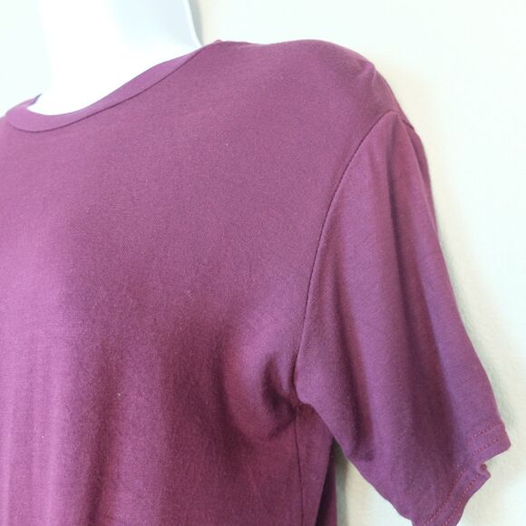 Boohoo Maroon Twist Front Tie Tee Shirt Size 2 - Picture 3 of 6